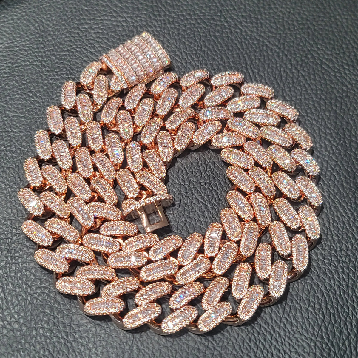 757259118-1